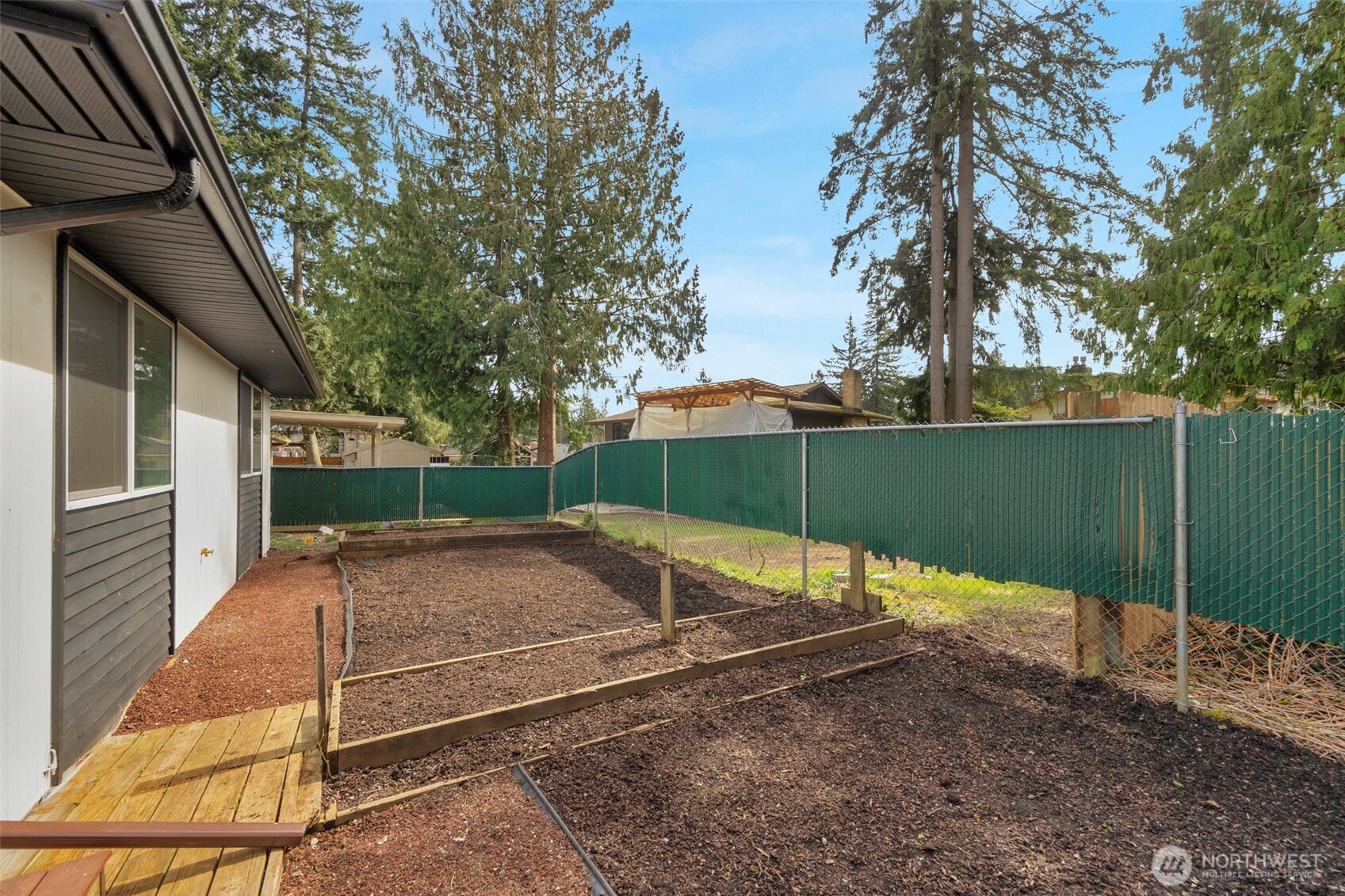 2402 Larlin Drive , Everett, WA 98203