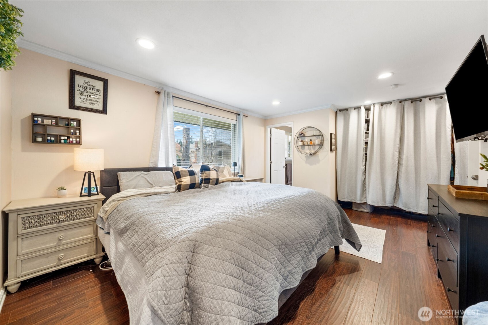 32719 40th Avenue SW, Federal Way, WA 98023-2660