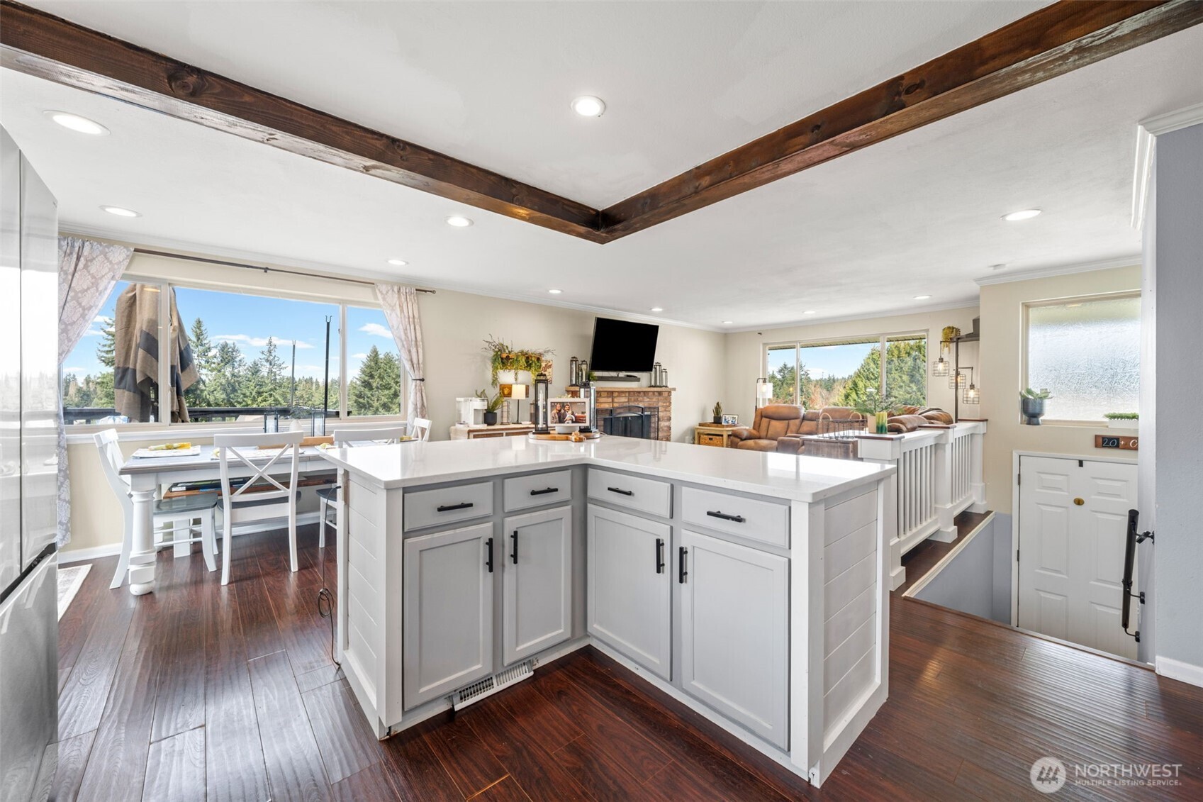 32719 40th Avenue SW, Federal Way, WA 98023-2660