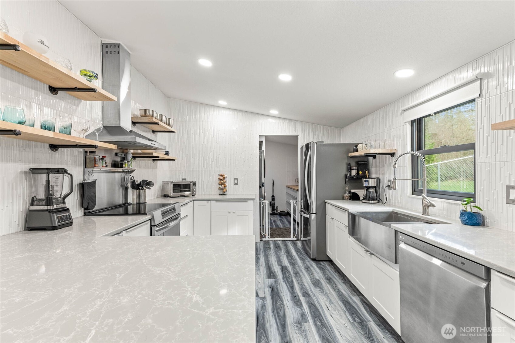 19536 Abbey Lane SE, Bucoda, WA 98530