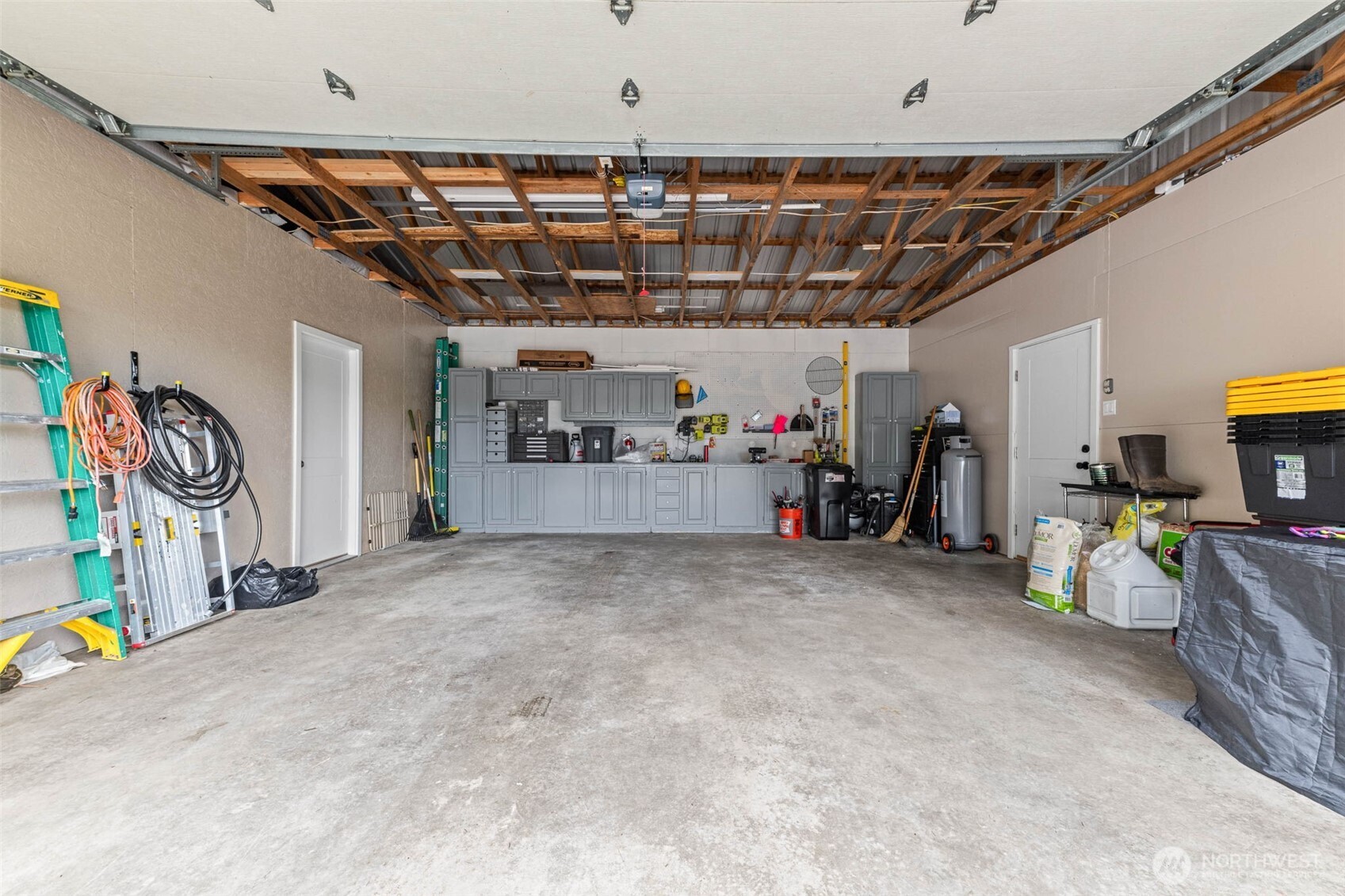 19536 Abbey Lane SE, Bucoda, WA 98530