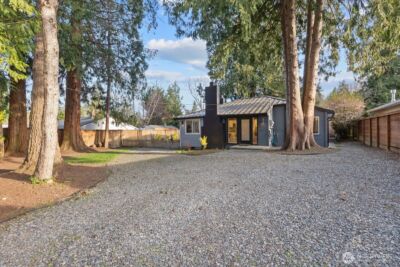 3809 NE 105th Street , Seattle, WA 98125-7923 - Photo 2