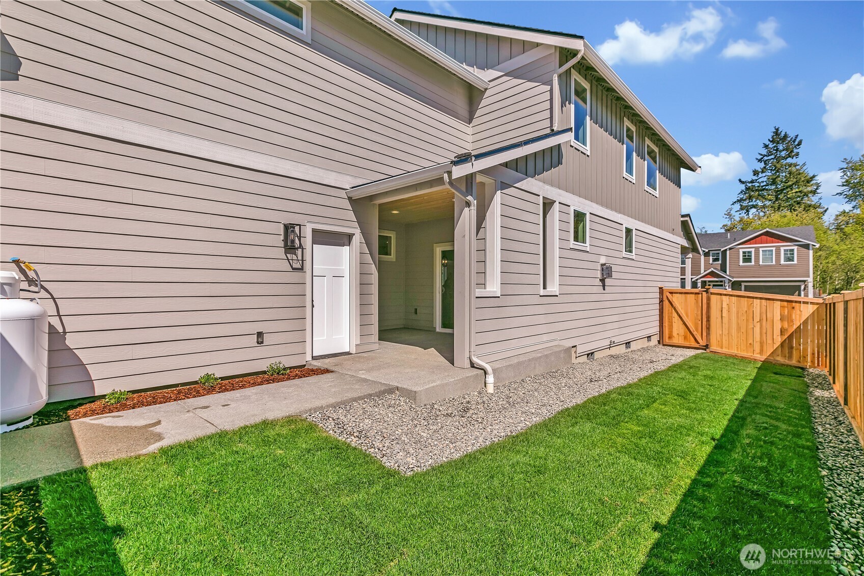 16212 76th Avenue Ct E, Puyallup, WA 98375