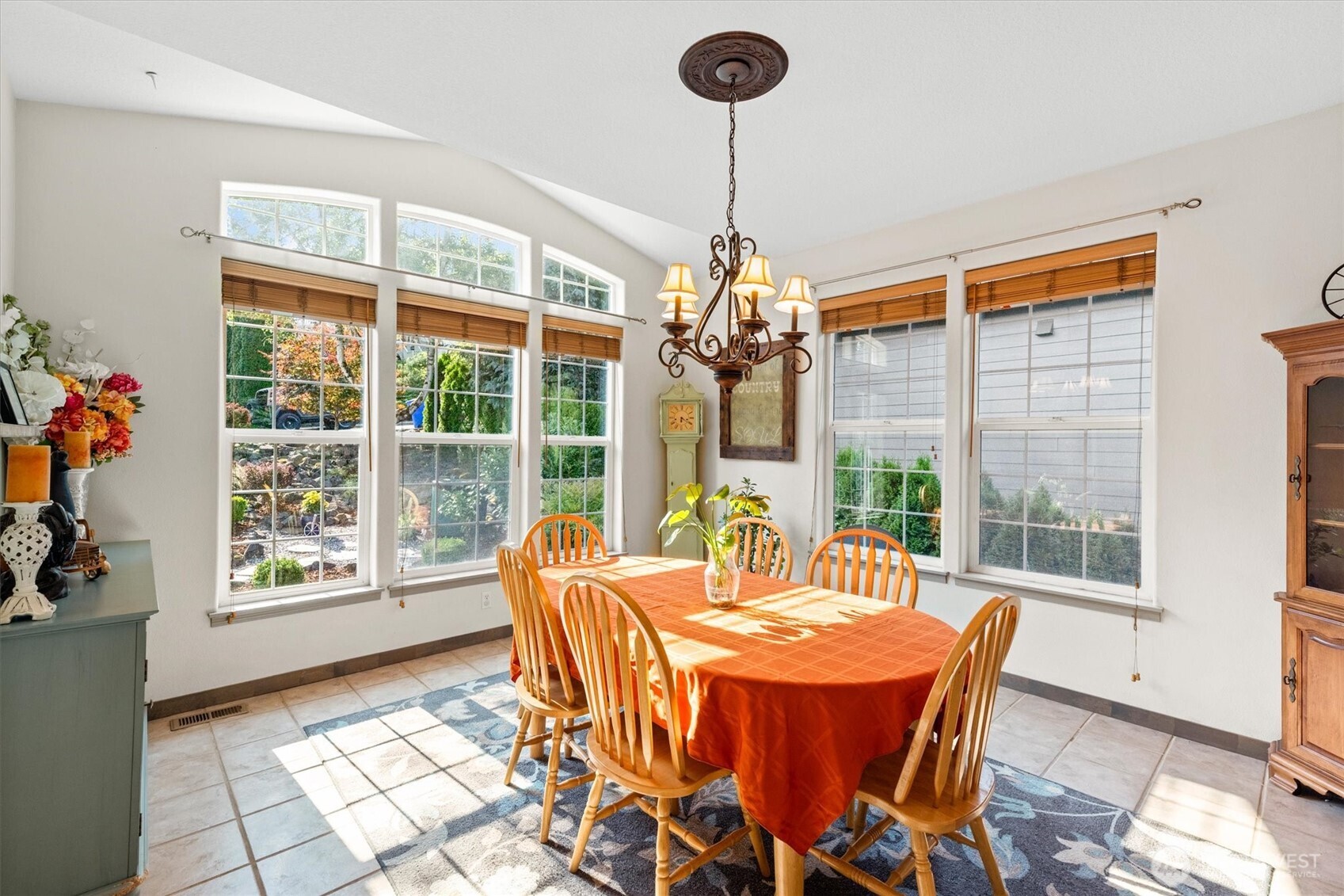 1604 Tara Court , Kelso, WA 98626