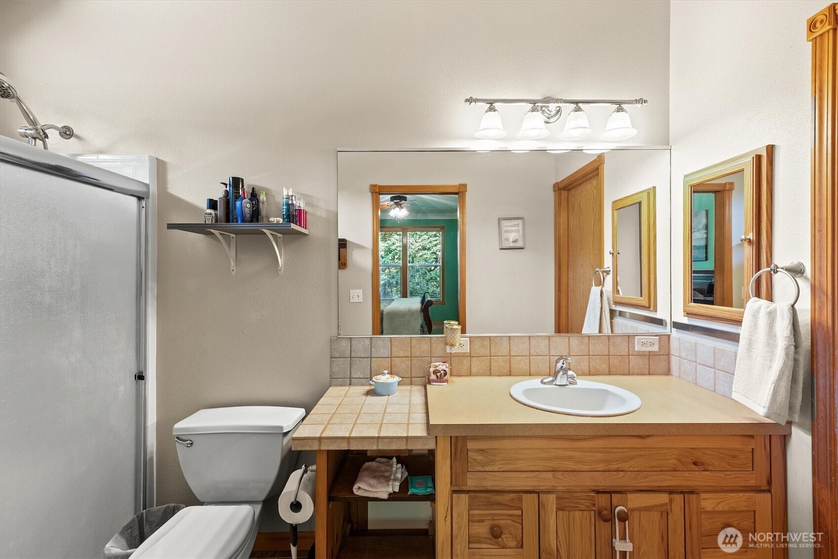 1604 Tara Court , Kelso, WA 98626