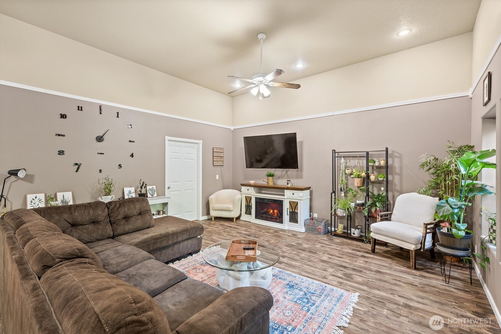 1604 Tara Court , Kelso, WA 98626