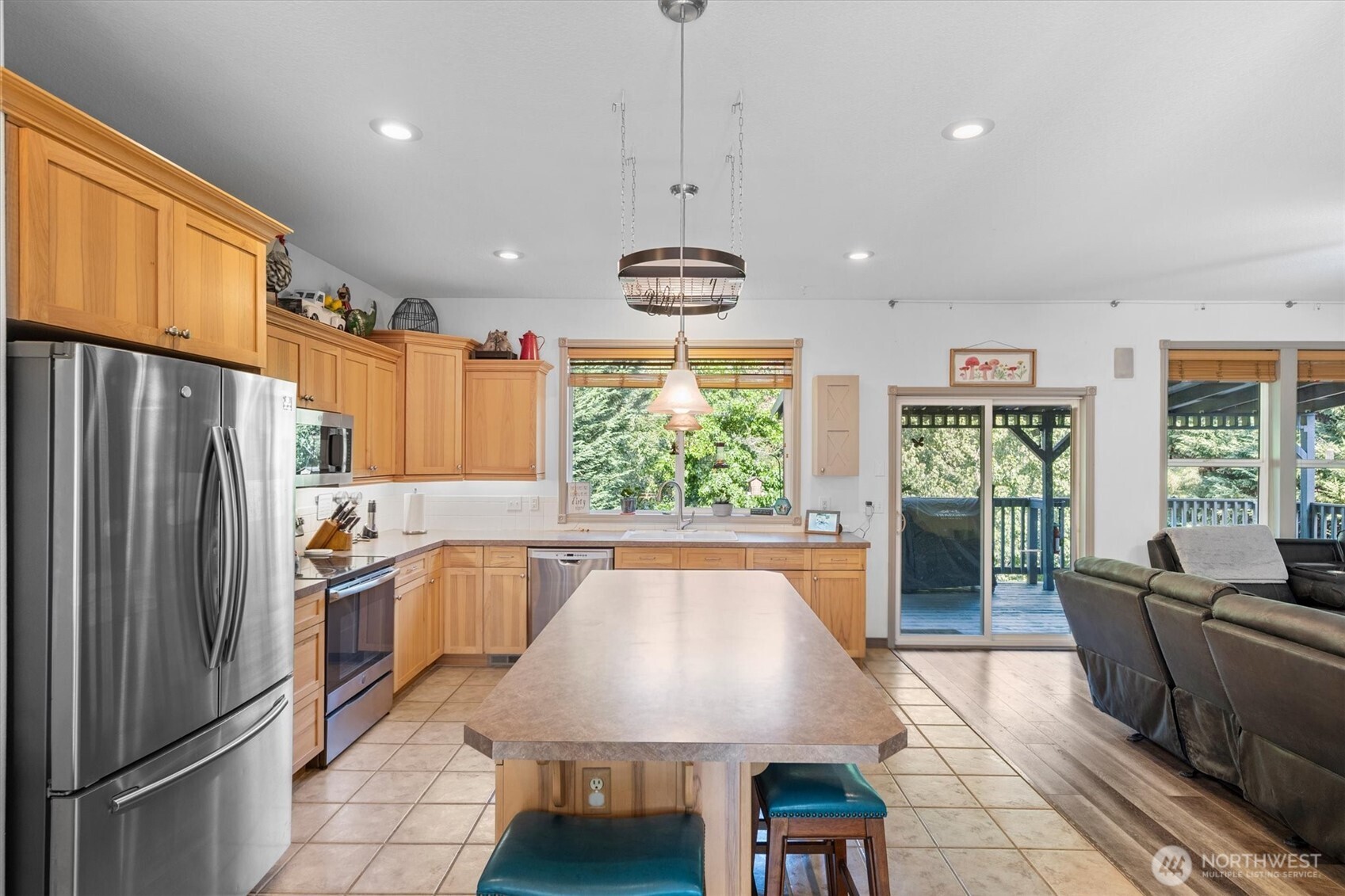 1604 Tara Court , Kelso, WA 98626