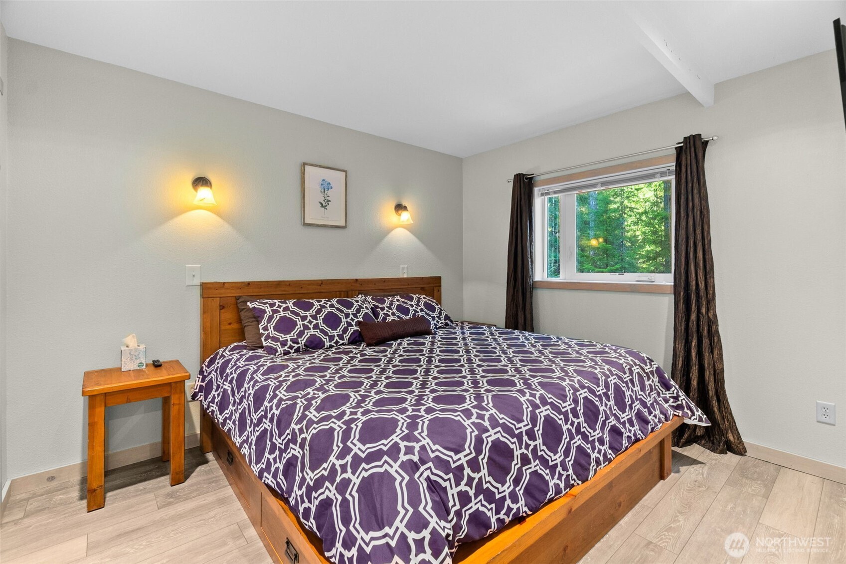 132 N Kokanee Cove Way , Hoodsport, WA 98548