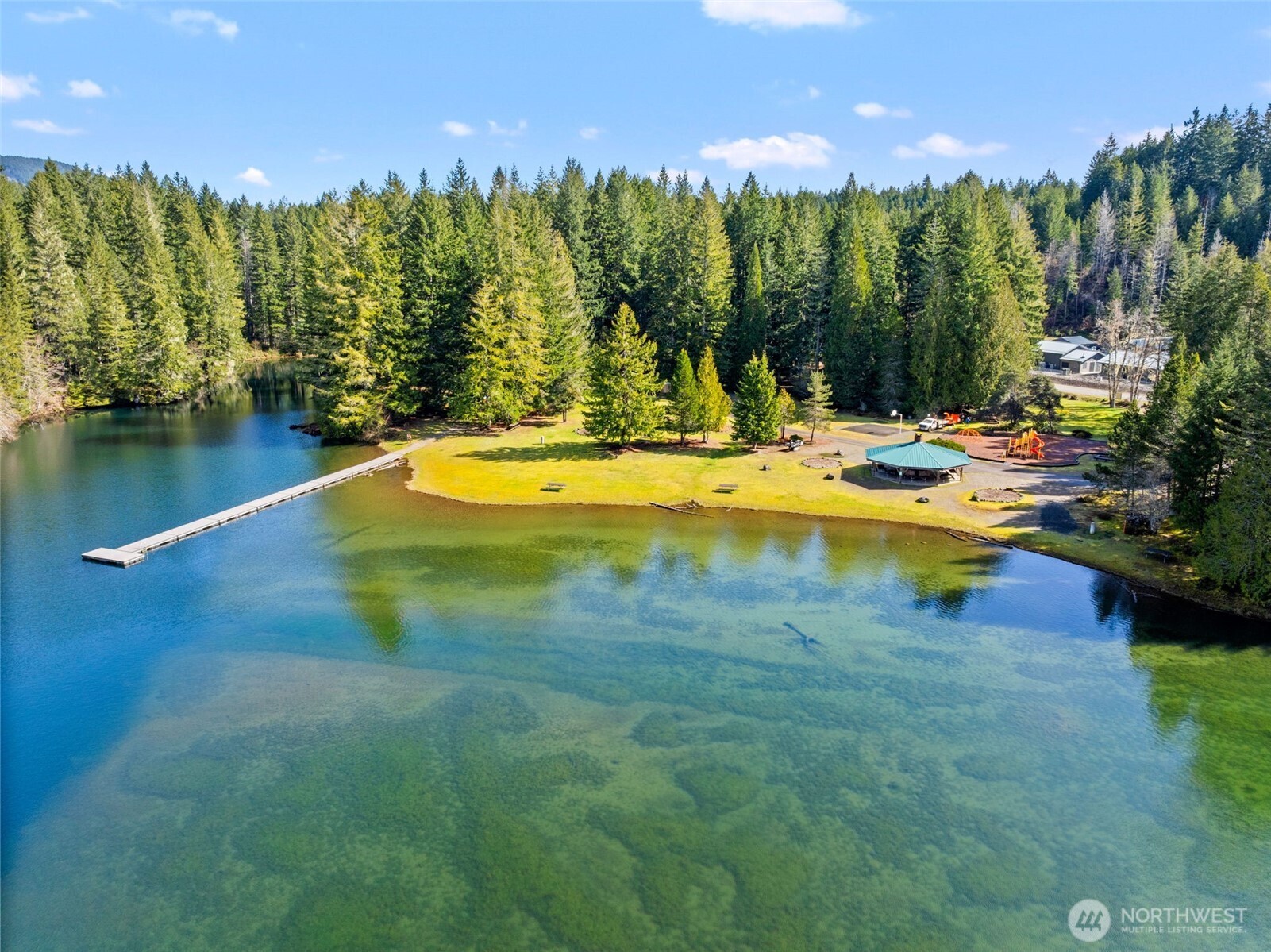 132 N Kokanee Cove Way , Hoodsport, WA 98548