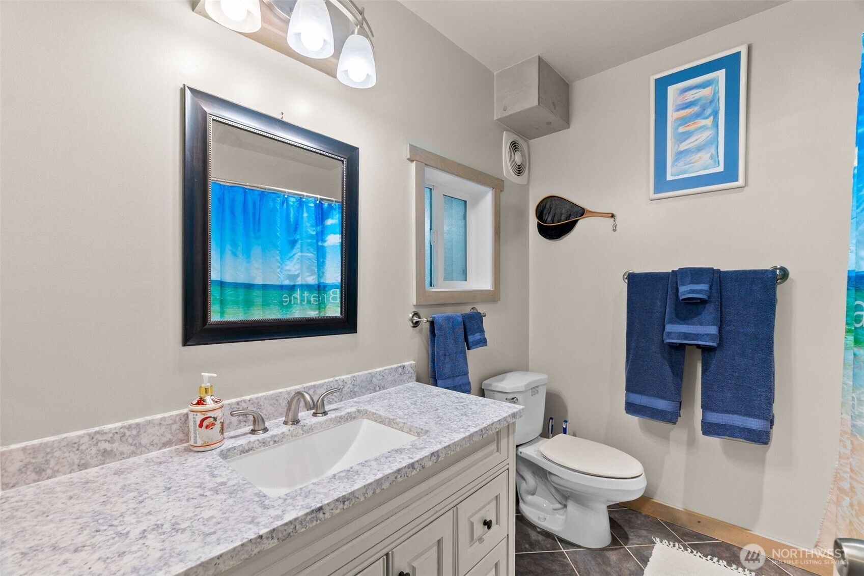 132 N Kokanee Cove Way , Hoodsport, WA 98548