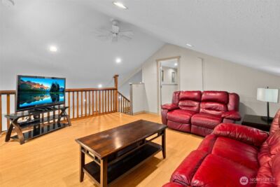 132 N Kokanee Cove Way , Hoodsport, WA 98548 - Photo 22