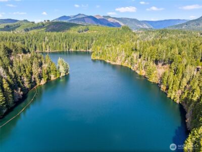 132 N Kokanee Cove Way , Hoodsport, WA 98548 - Photo 35
