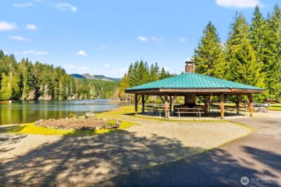 132 N Kokanee Cove Way , Hoodsport, WA 98548 - Photo 37