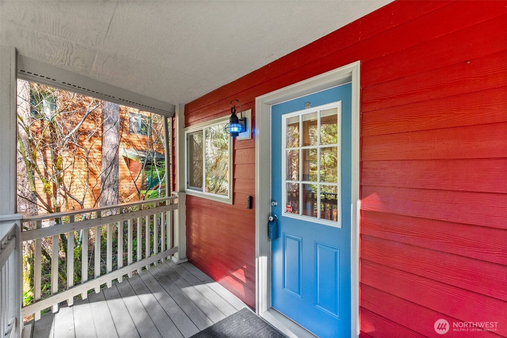 132 N Kokanee Cove Way , Hoodsport, WA 98548