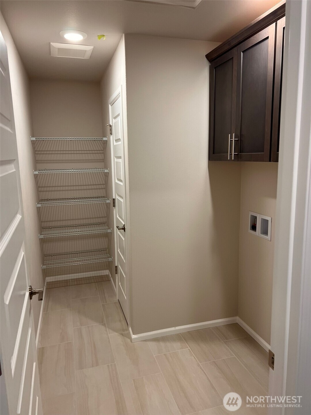 949 121st Ave SE , Lake Stevens, WA 98258