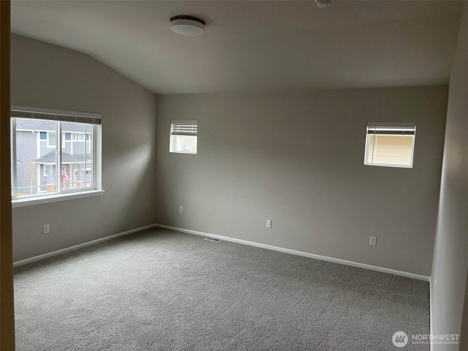 949 121st Ave SE , Lake Stevens, WA 98258