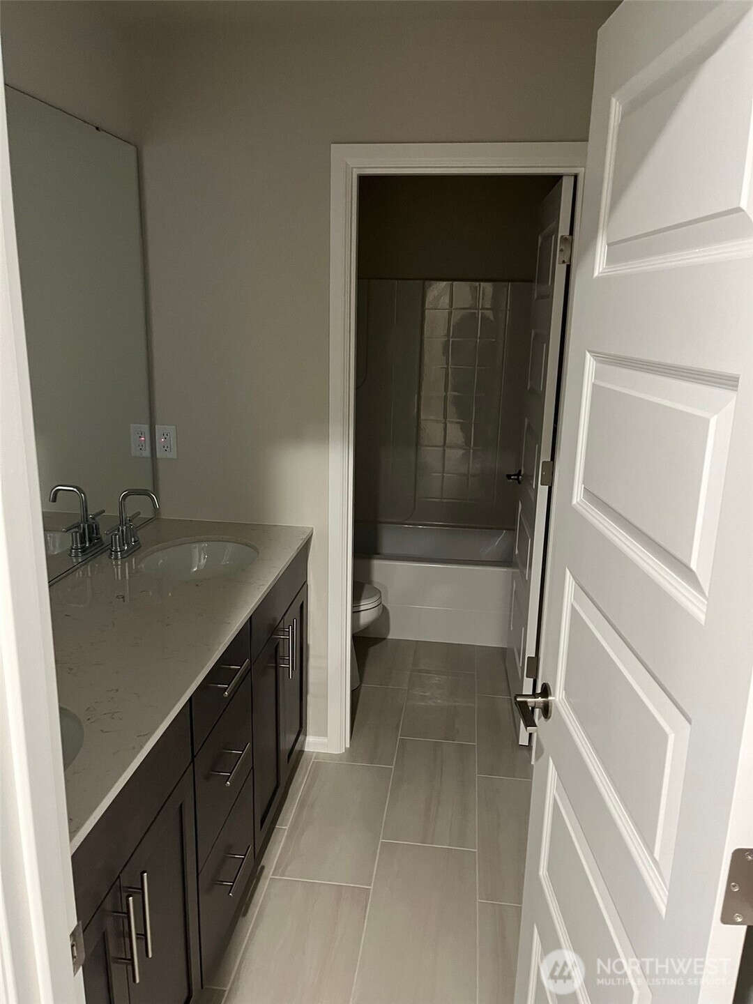 949 121st Ave SE , Lake Stevens, WA 98258