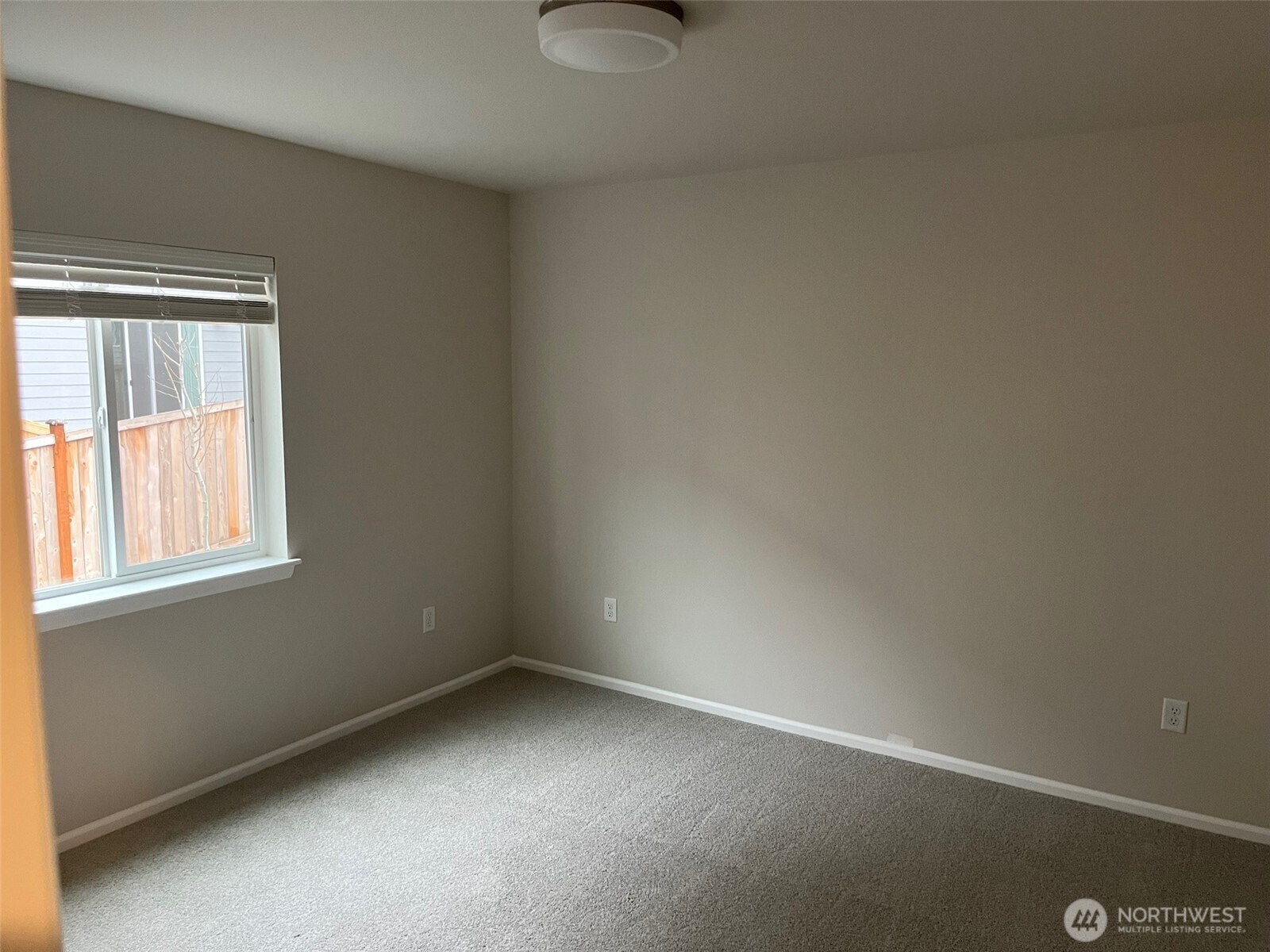 949 121st Ave SE , Lake Stevens, WA 98258