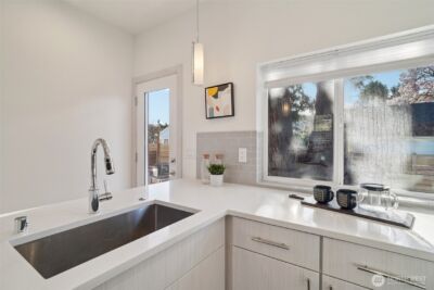 7207 12th Avenue NE, Seattle, WA 98115 - Photo 15