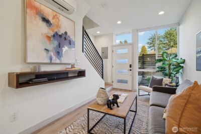 7207 12th Avenue NE, Seattle, WA 98115 - Photo 7