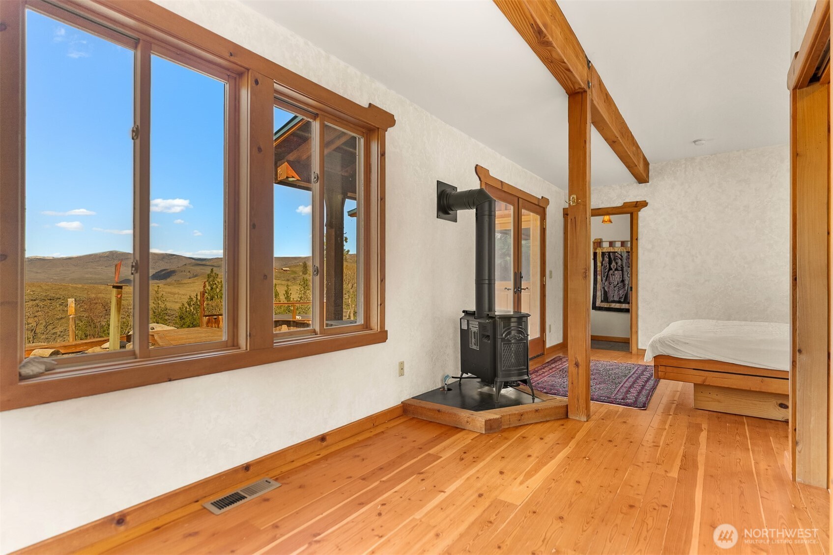 117 Vintin Road , Carlton, WA 98814