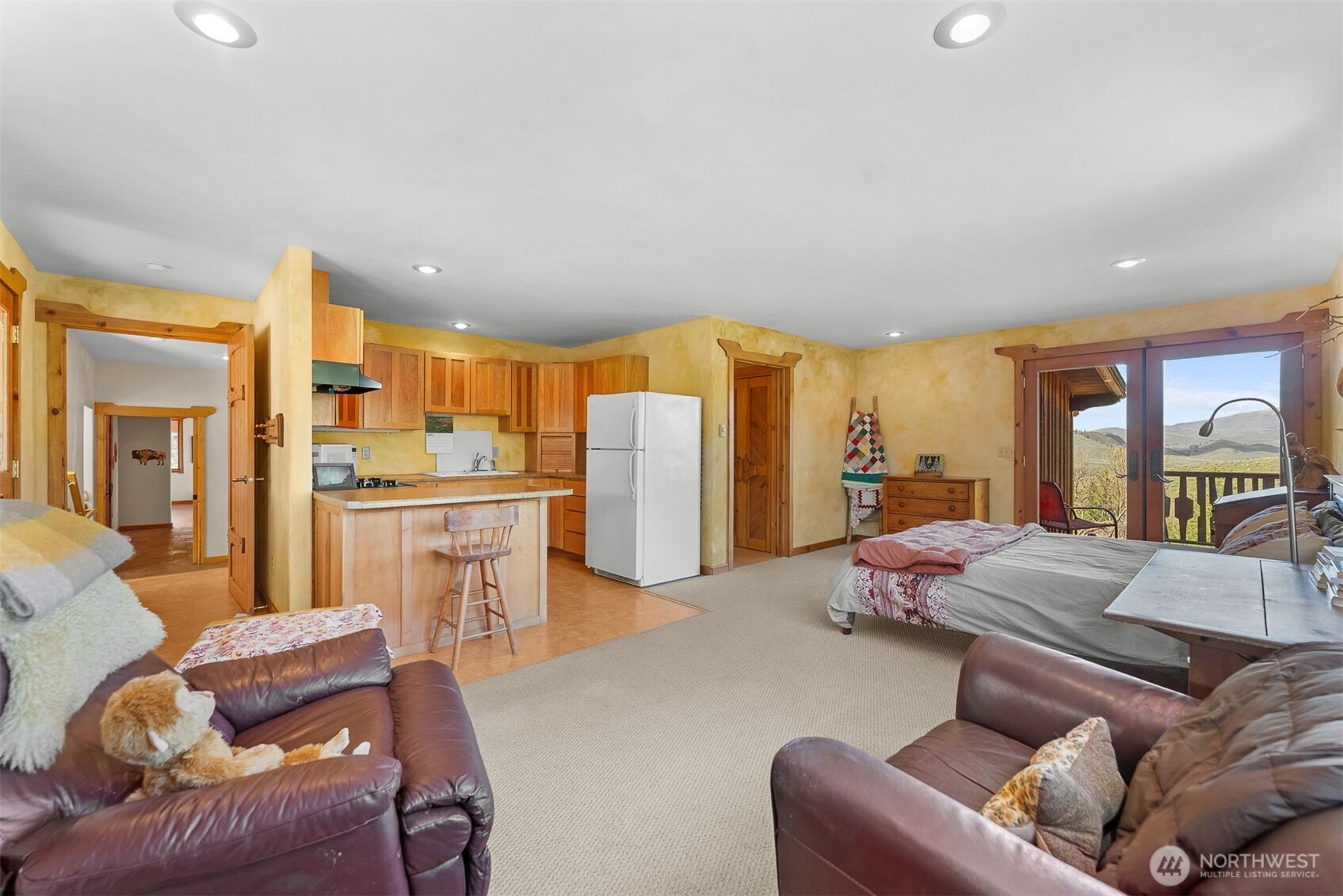 117 Vintin Road , Carlton, WA 98814