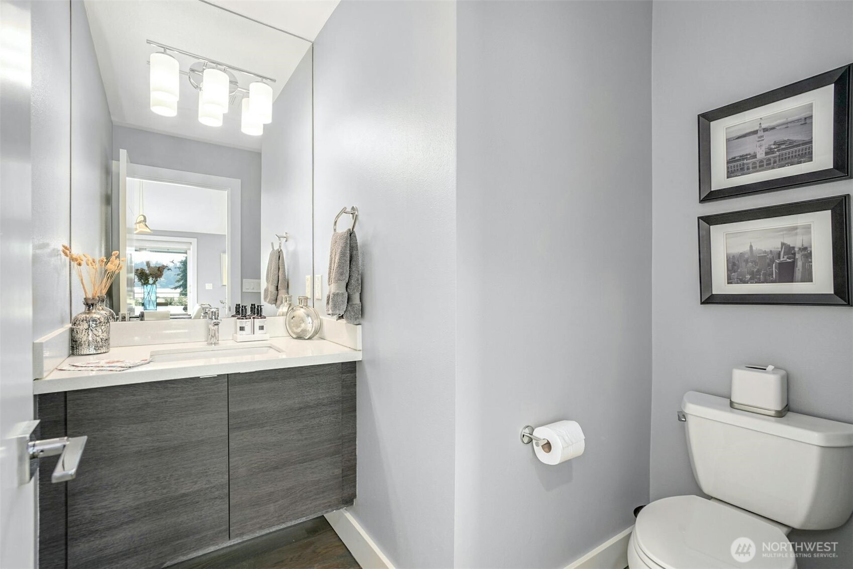 6065 NE 135th Street , Kirkland, WA 98034-1625