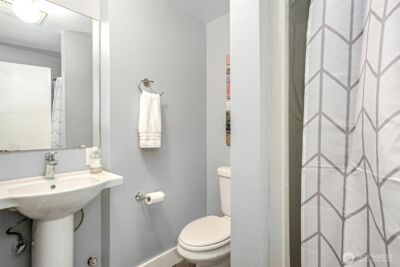 6065 NE 135th Street , Kirkland, WA 98034-1625 - Photo 27
