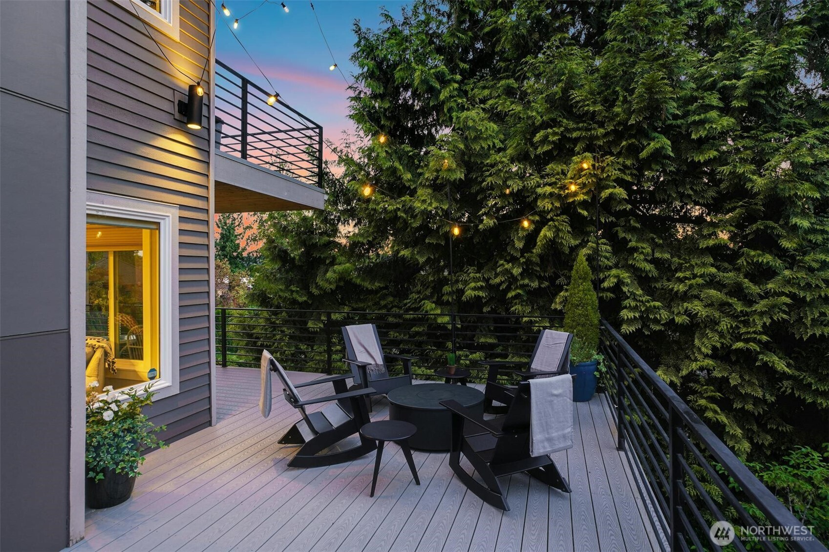 6065 NE 135th Street , Kirkland, WA 98034-1625