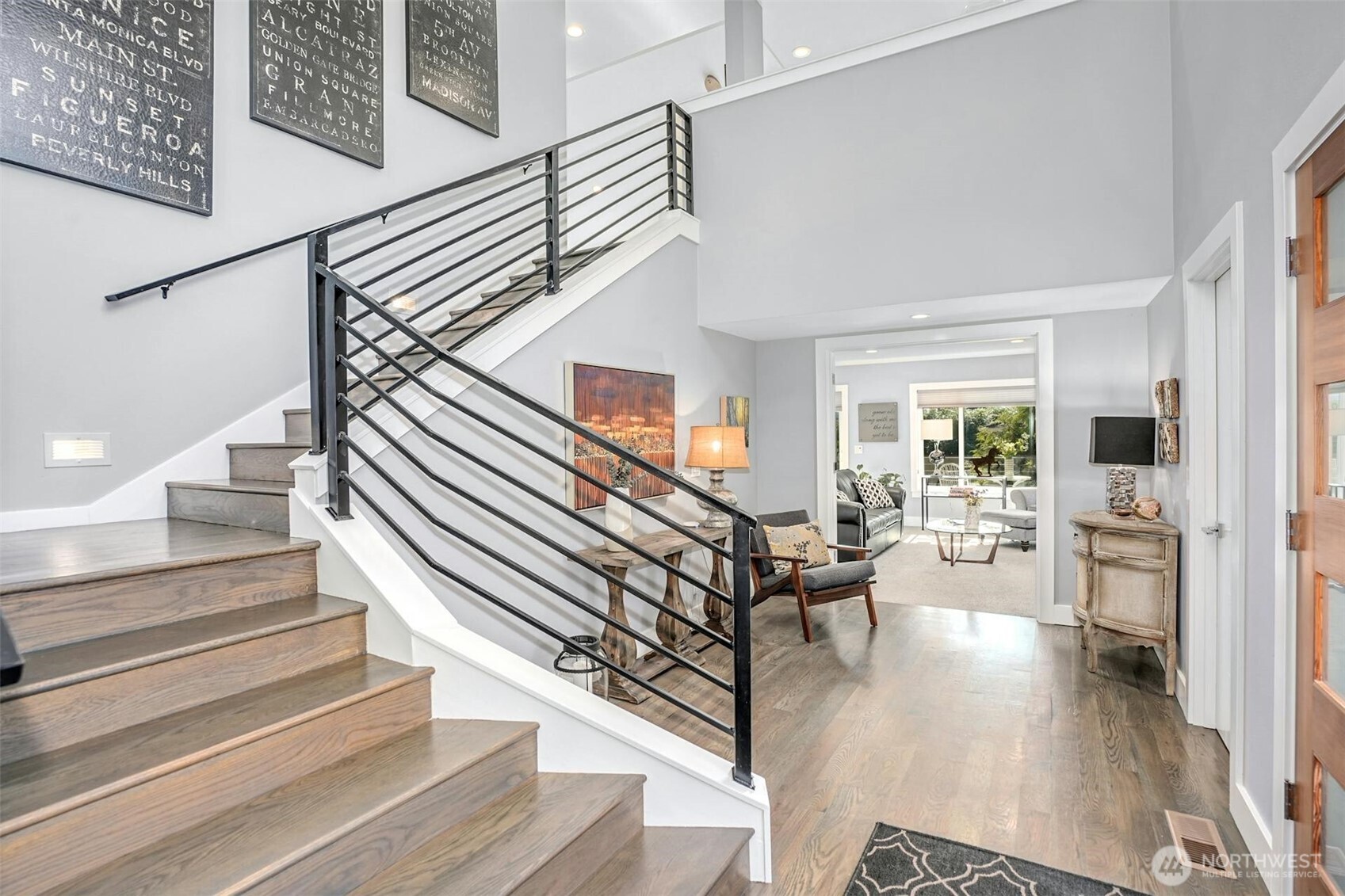 6065 NE 135th Street , Kirkland, WA 98034-1625