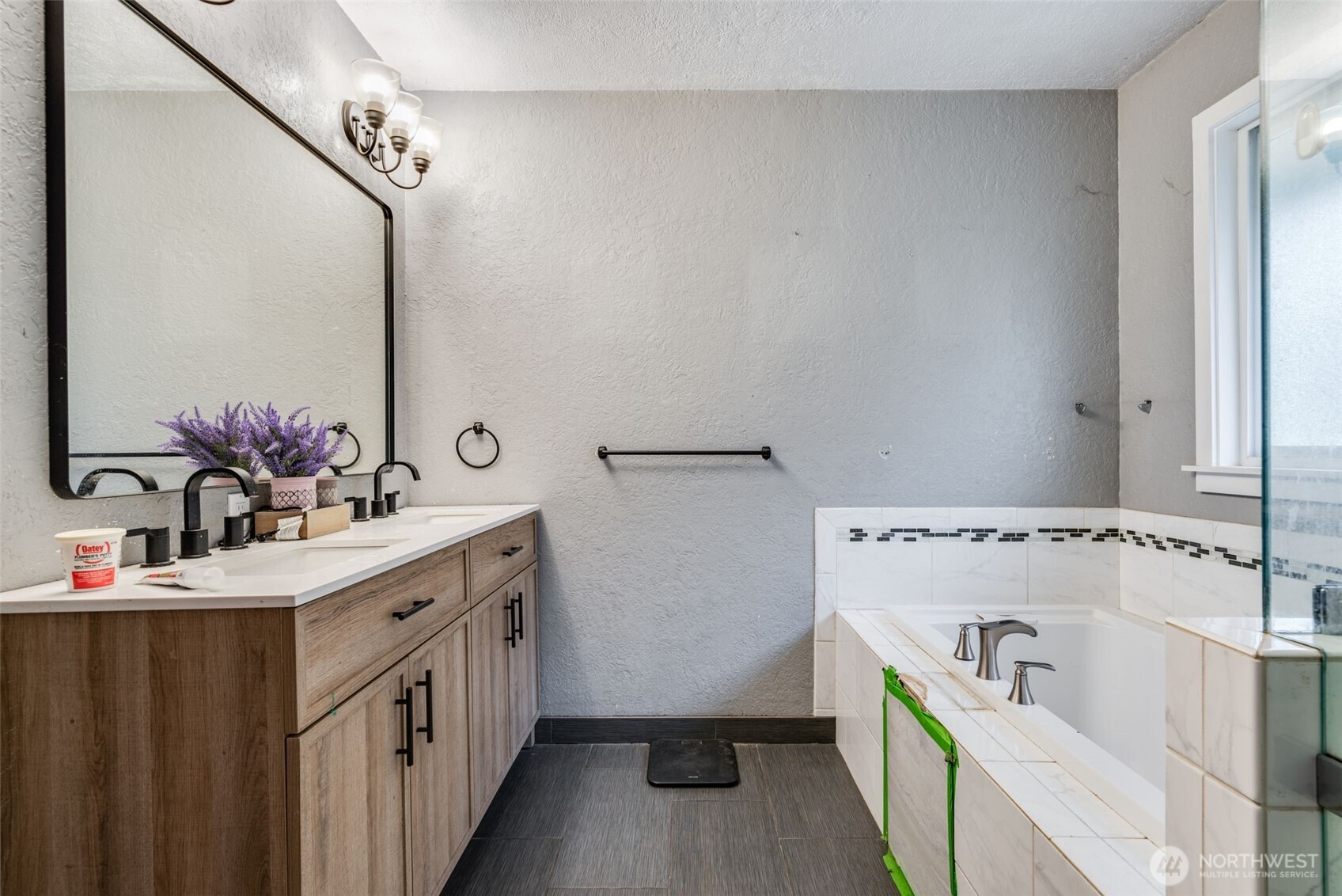 4830 Beverly Drive NE, Olympia, WA 98516