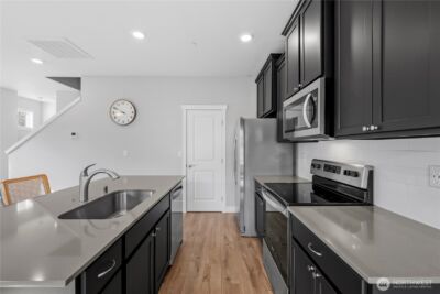 22401 N Alcazar Avenue , Arlington, WA 98223 - Photo 9