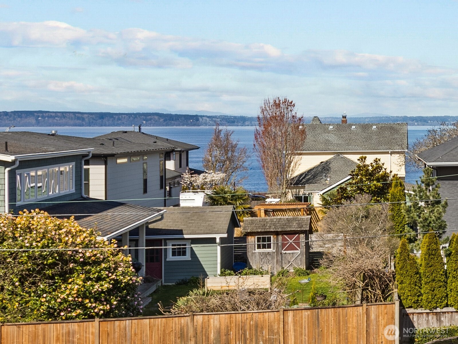 300 2nd Avenue N #2E, Edmonds, WA 98020