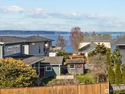 300 2nd Avenue N #2E, Edmonds, WA 98020 - Photo 24