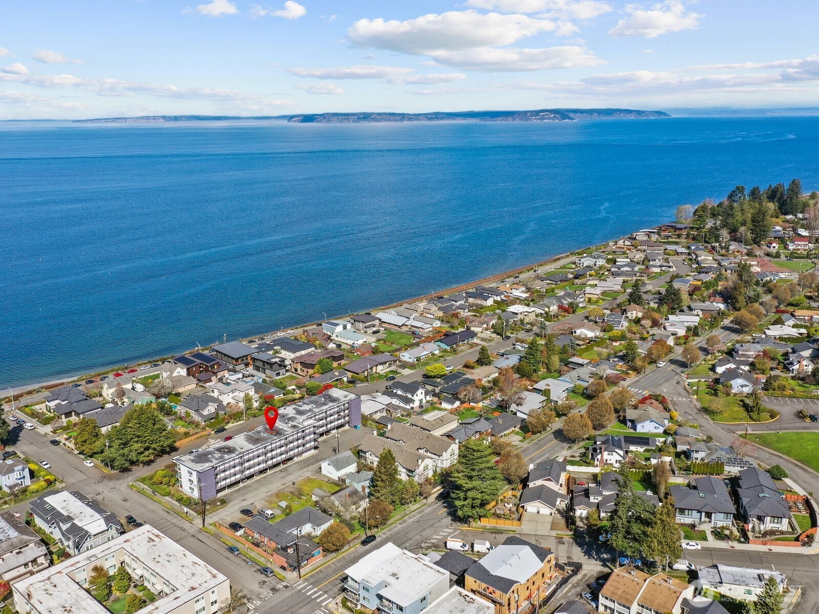 300 2nd Avenue N #2E, Edmonds, WA 98020