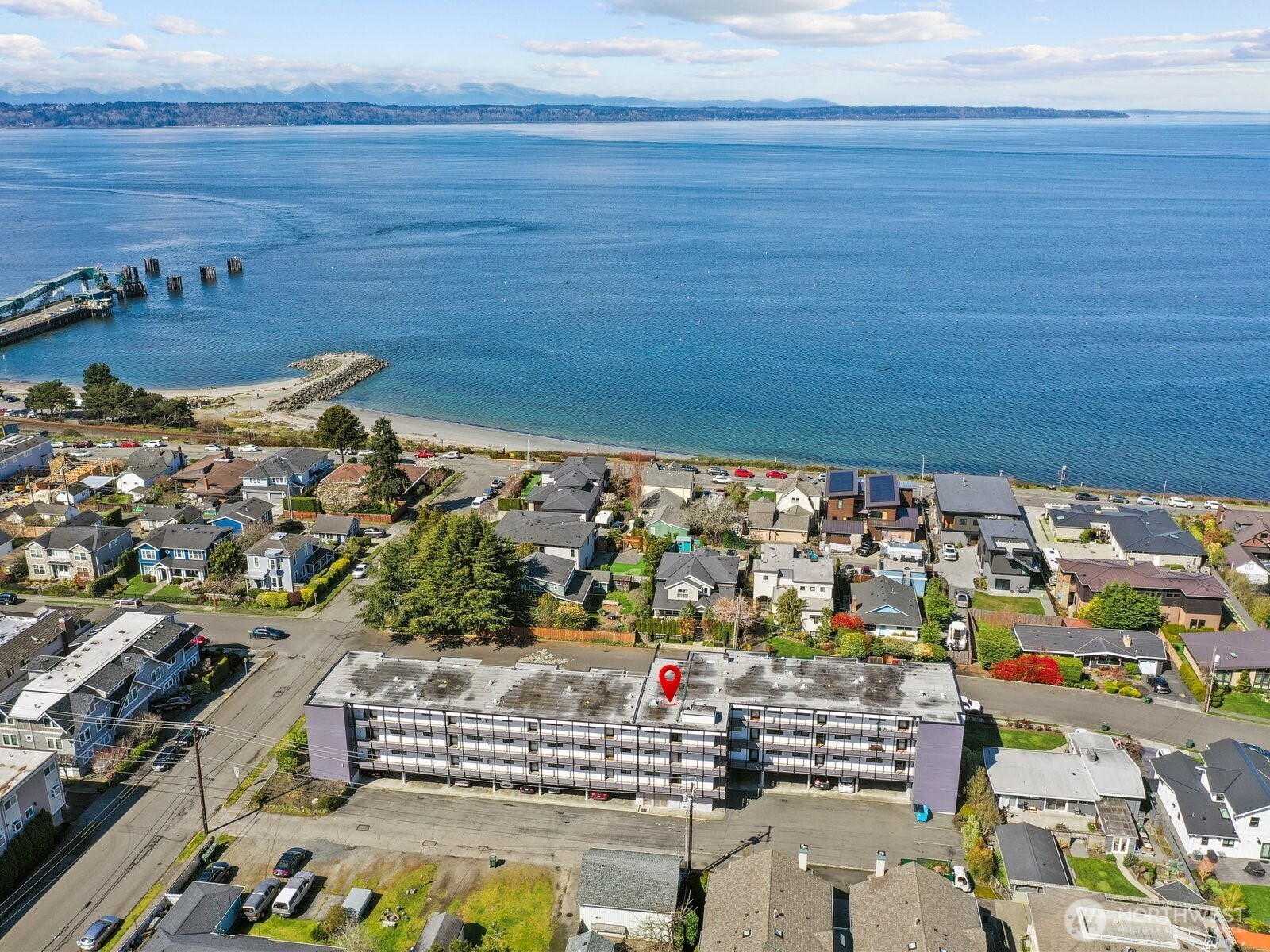 300 2nd Avenue N #2E, Edmonds, WA 98020
