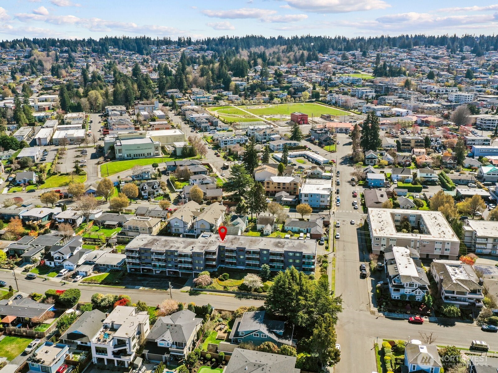 300 2nd Avenue N #2E, Edmonds, WA 98020