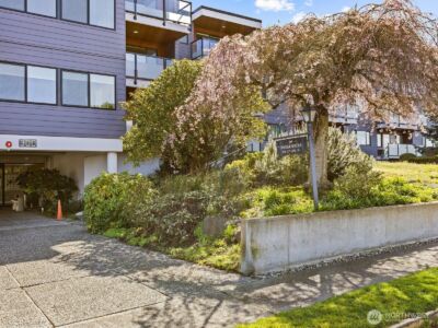 300 2nd Avenue N #2E, Edmonds, WA 98020 - Photo 32