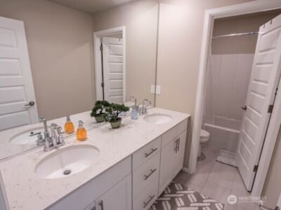 17622 Crossing Drive E, Puyallup, WA 98374 - Photo 19