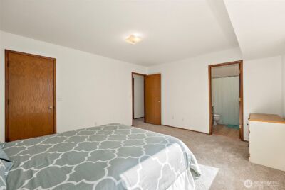 17225 90th Avenue E, Puyallup, WA 98375 - Photo 18