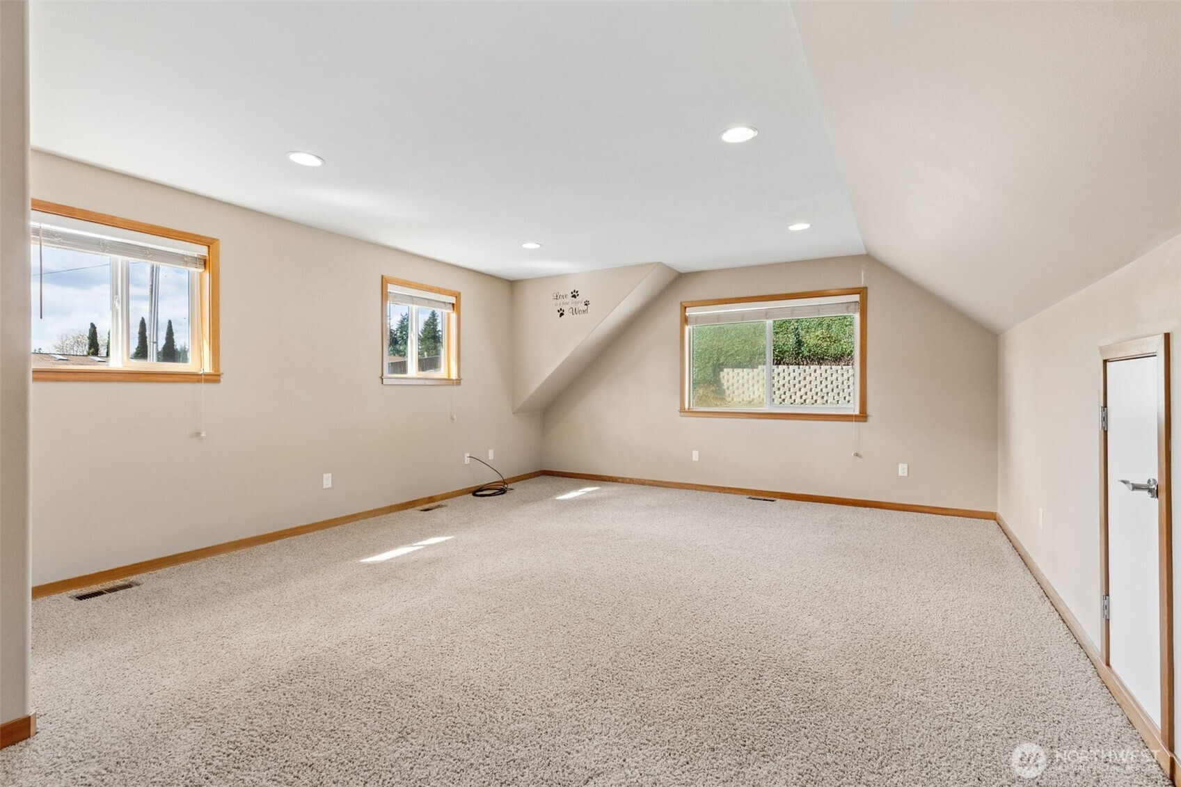 4405 Thornton Road SE, Olympia, WA 98513-9311