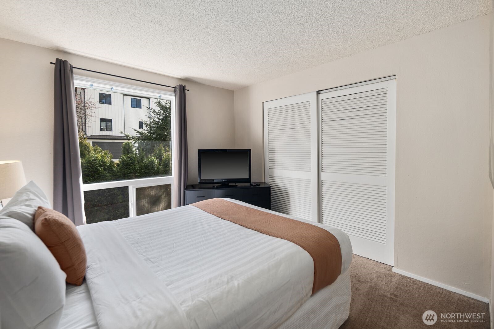 315 124th Place NE, Bellevue, WA 98005