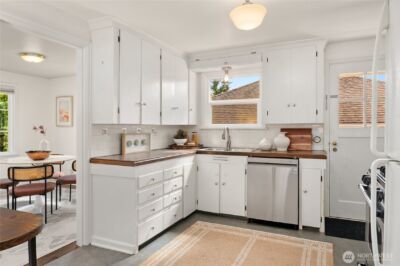 8041 12th Avenue NE, Seattle, WA 98115 - Photo 14