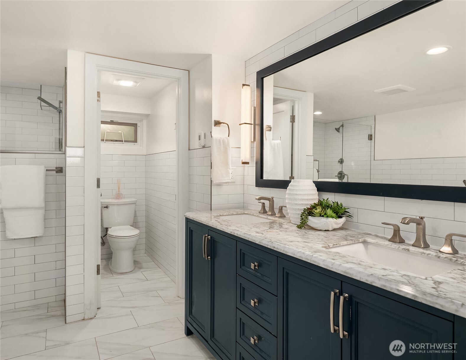 8041 12th Avenue NE, Seattle, WA 98115