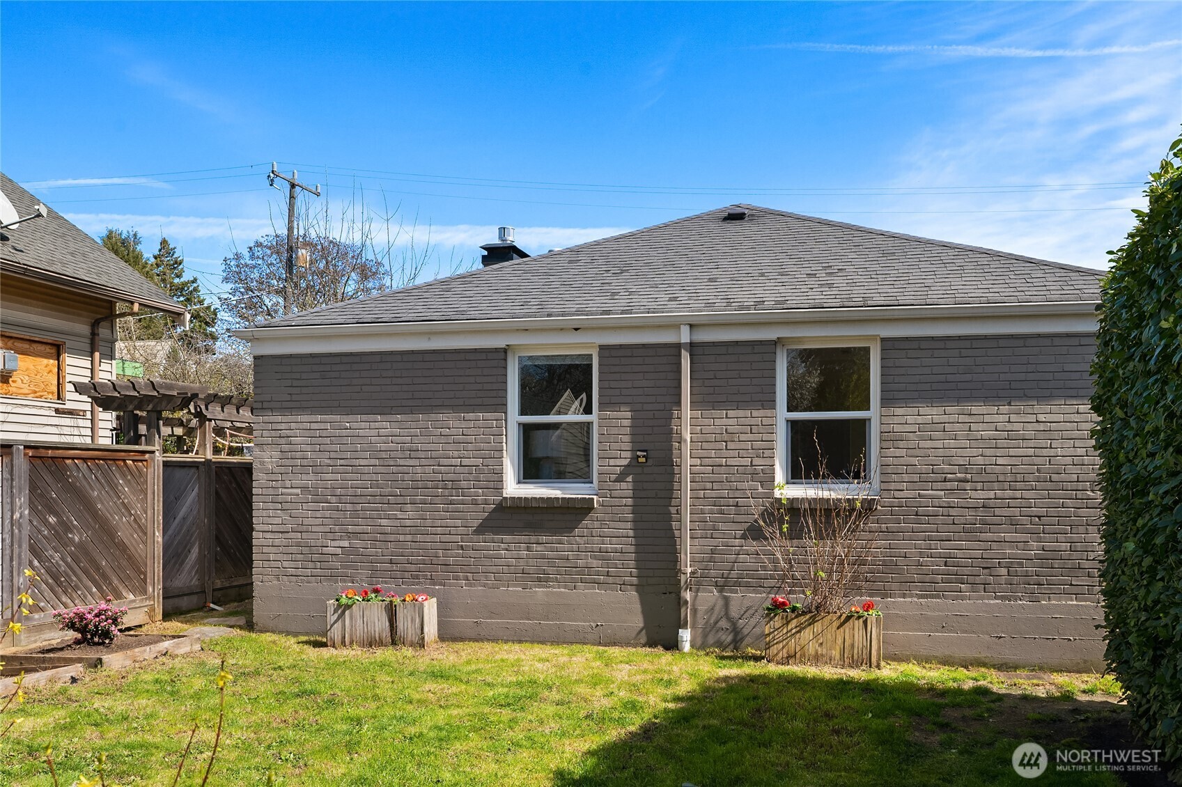 8041 12th Avenue NE, Seattle, WA 98115