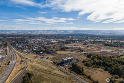 0 4 & 5 Silverstone Drive , Walla Walla, WA 99362 - Photo 3