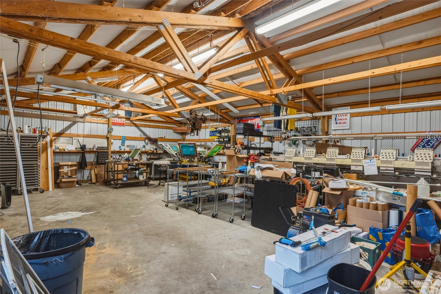 4145 Glendale Road , Clinton, WA 98236