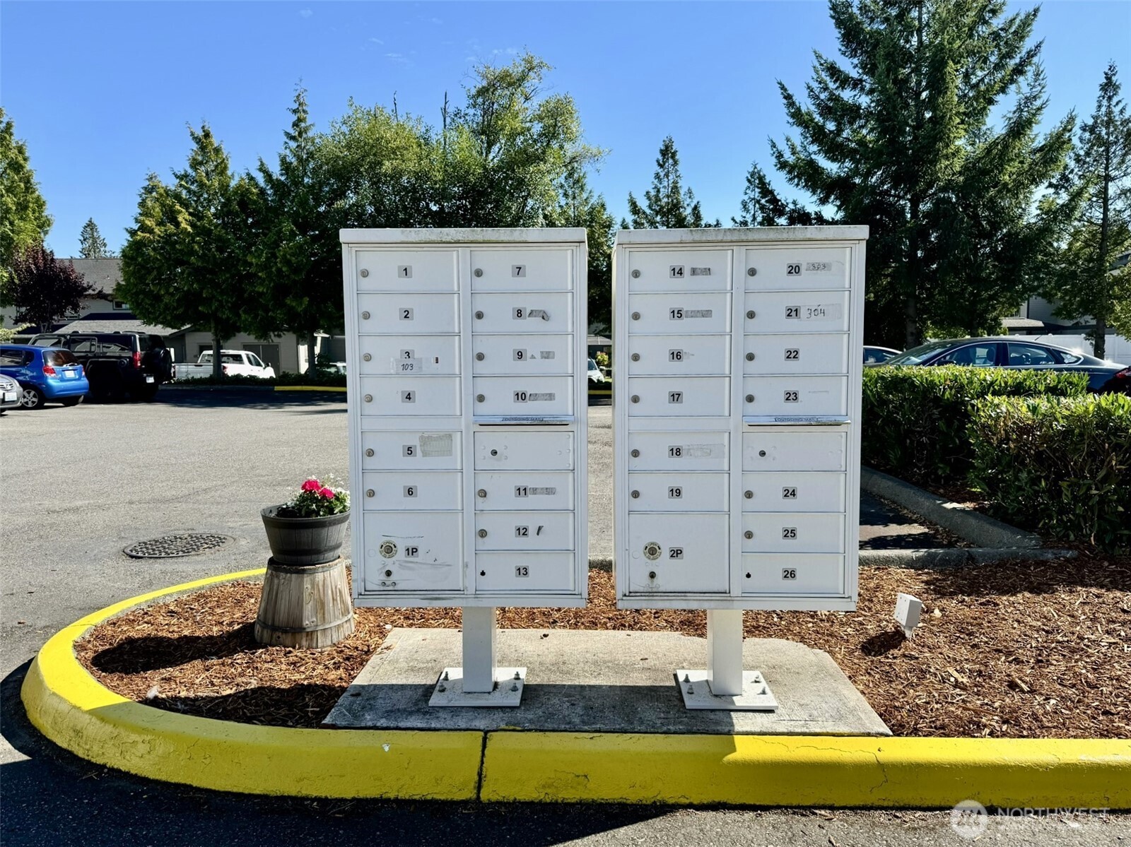 13232 Ambaum Boulevard SW, Burien, WA 98146