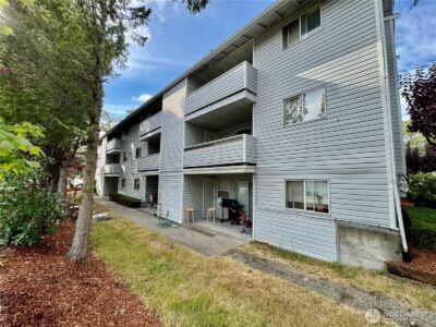 13232 Ambaum Boulevard SW, Burien, WA 98146 - Photo 8