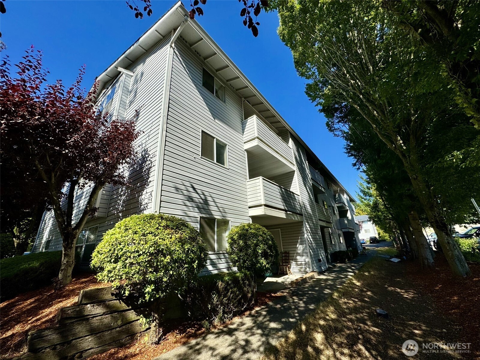 13232 Ambaum Boulevard SW, Burien, WA 98146